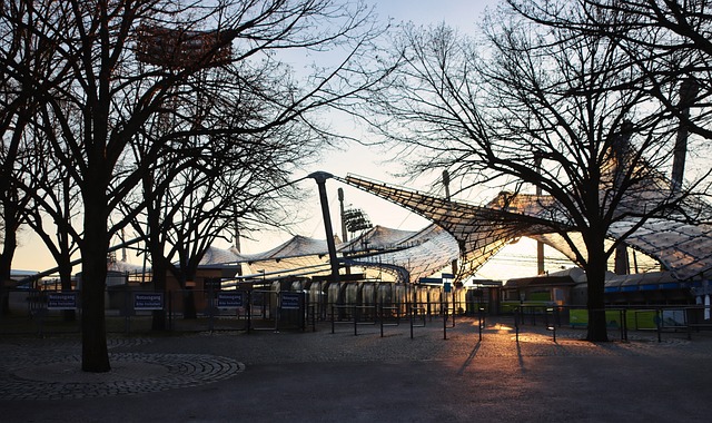 28圈下载：德甲-维尔茨绝杀+双响 勒沃库森3-2门兴开门红.